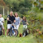 IGOR JAMBREŠIĆ – Od Čizmeka, Igora&Igora i Trešnjevačkog placa do kupinovog vina, Tomosa i Plavog orkestra