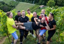 TOMISLAV PETROVEČKI – Vinarija u kojoj čaše ne ‘zvone’, a za sadnju novih nasada koriste se usluge trekkera iz Male Erpenje