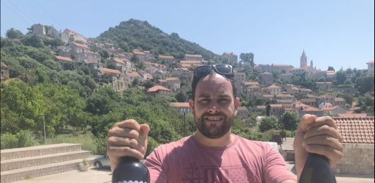 LUKŠA HROPIĆ – Fumar još čeka, grk se već vratio